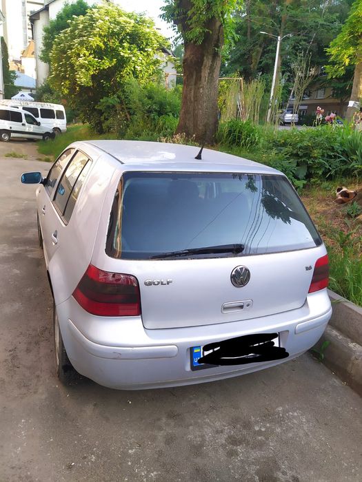 Volkswagen golf 4