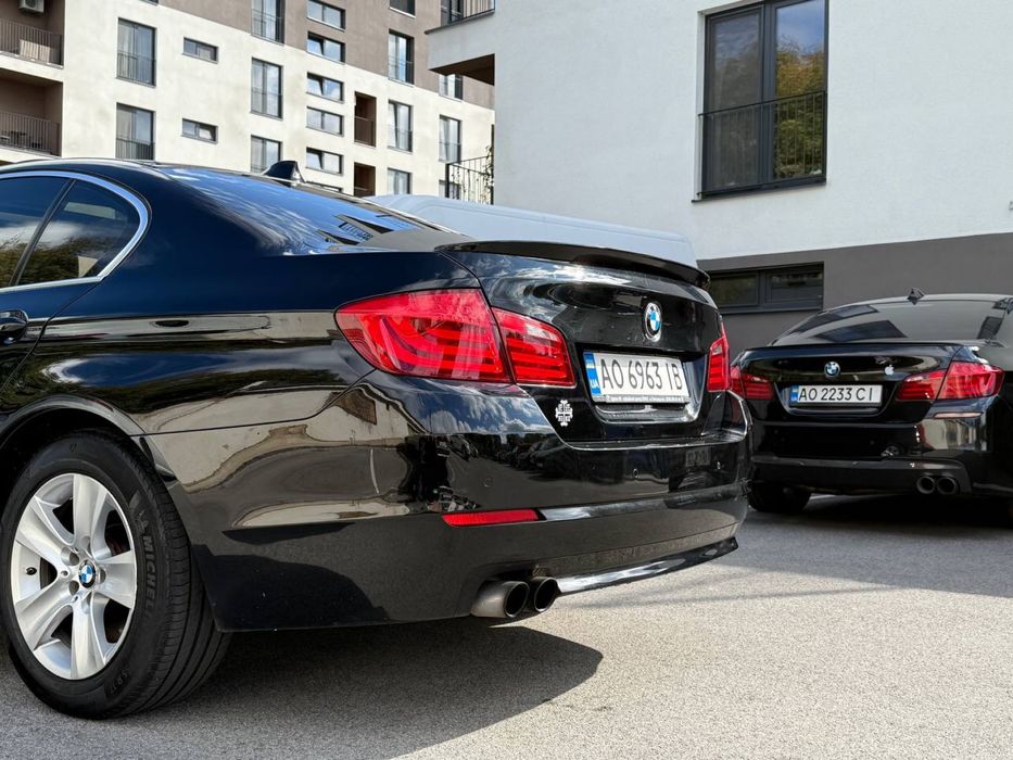 Продаю BMW ф10 520b 2011.