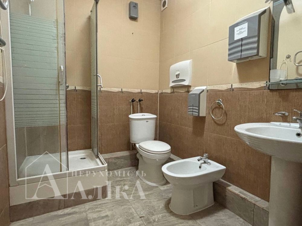 Продам квартиру в новому будинку В САМОМУ ЦЕНТРІ!