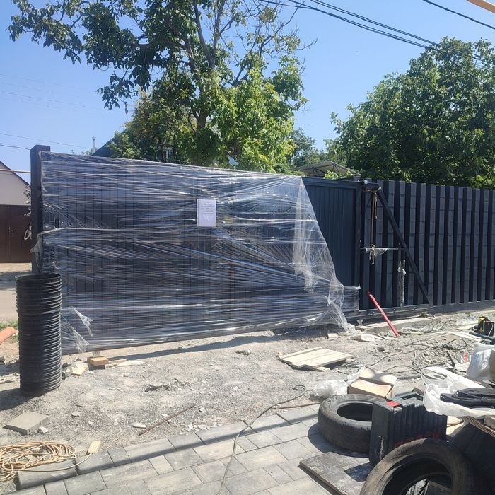 Ворота,откатные, консольные, распашные гаражные,вьездные,кованные,проф