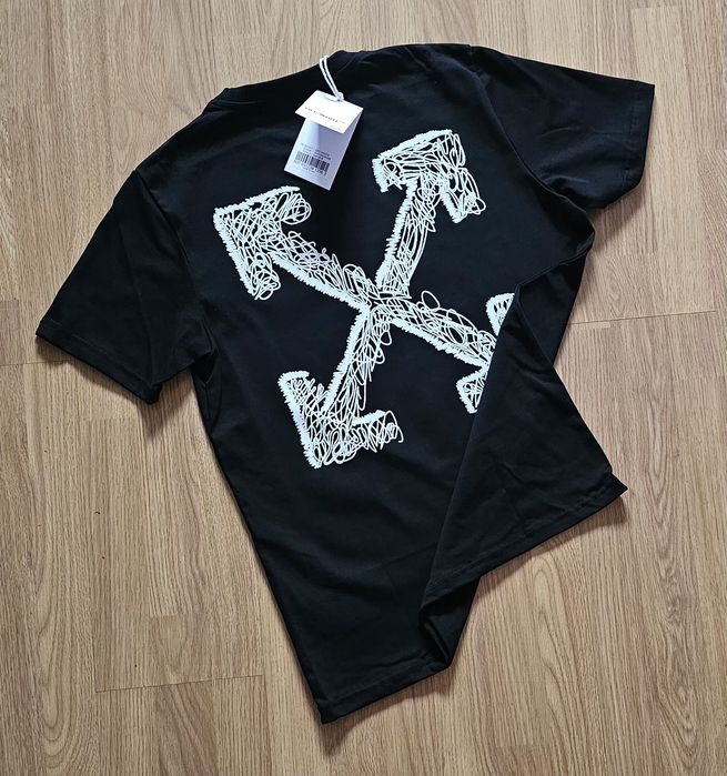 T-shirt off  -  excelente qualidade