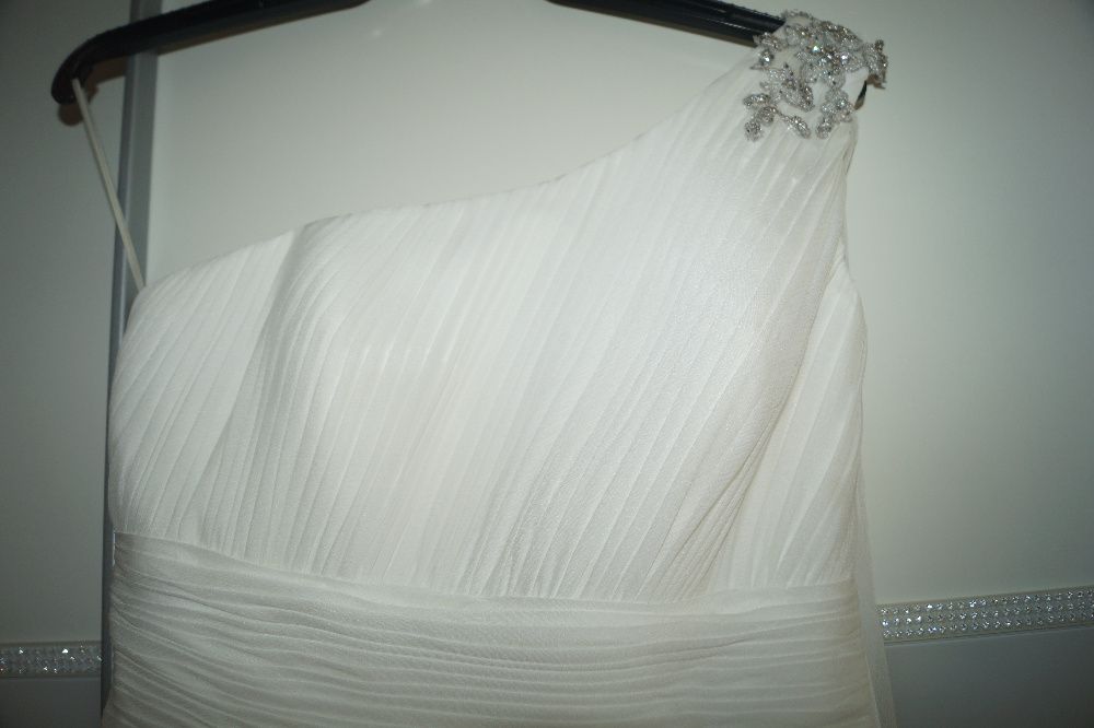 Wyjątkowa suknia ślubna z salonu Madonna R. 36/38, San Patrick Reggio