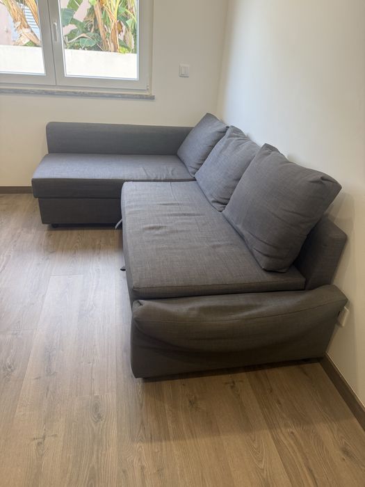 Sofá-cama com chaise longue FRIHETEN