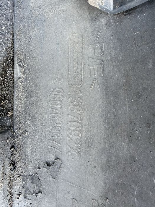 Zderzak przedni peugeot 508 lift