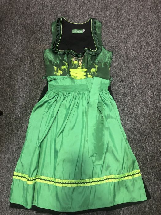 Дирндль платья баварские