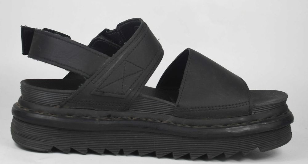 Używane Dr. Martens Sandały skórzane Voss roz. 36