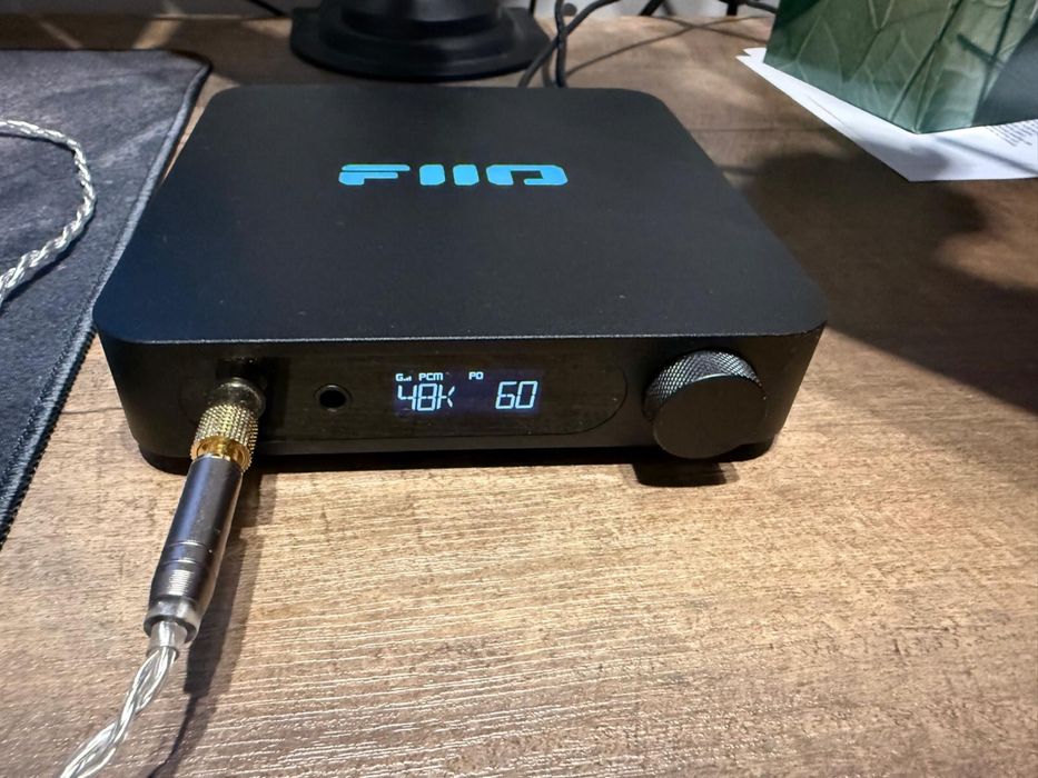 Stacjonarny DAC/wzmacniacz słuchawkowy (DAC/AMP) FiiO K11