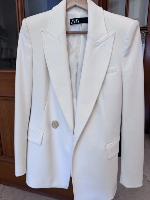 Blazer branco da Zara no tamanho S