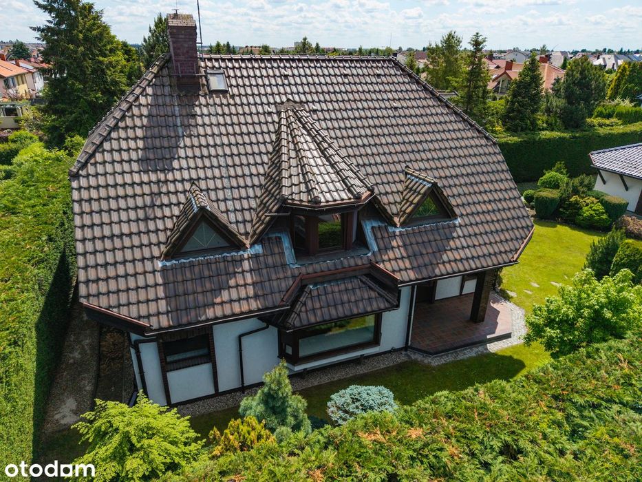 Wyjątkowy dom z ogrodem w prestiżowej części Mierzyna