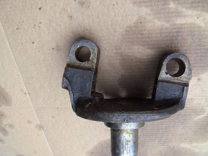 Цапфа поворотный кулак передней оси ГАЗ-51, ГАЗ-52 левый