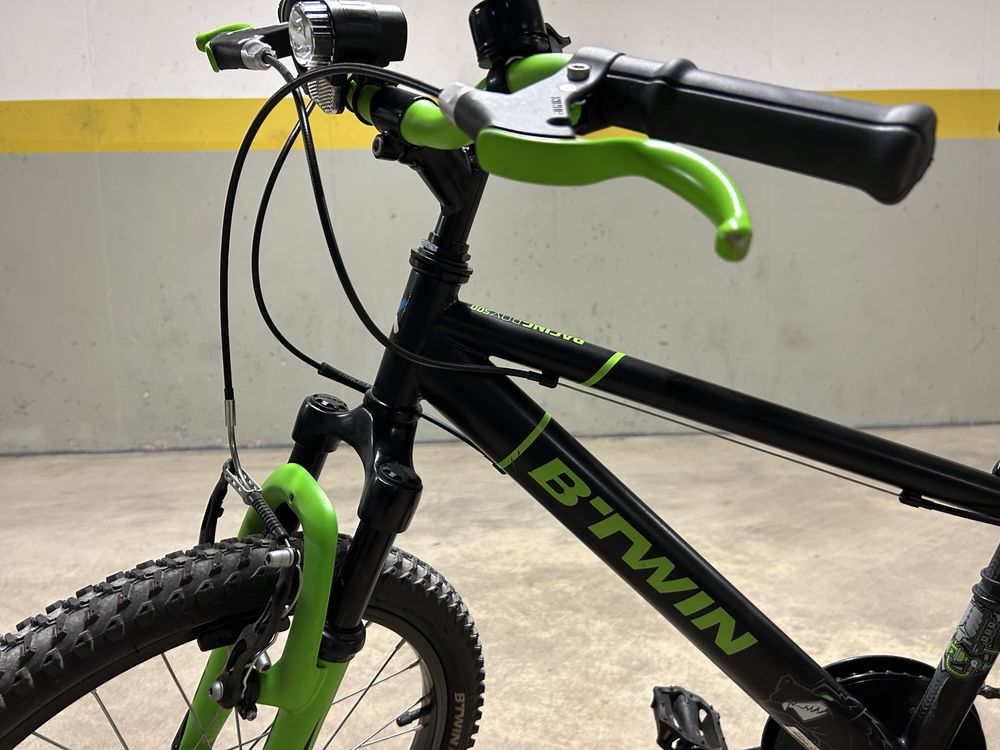 Bicicleta BTT de criança