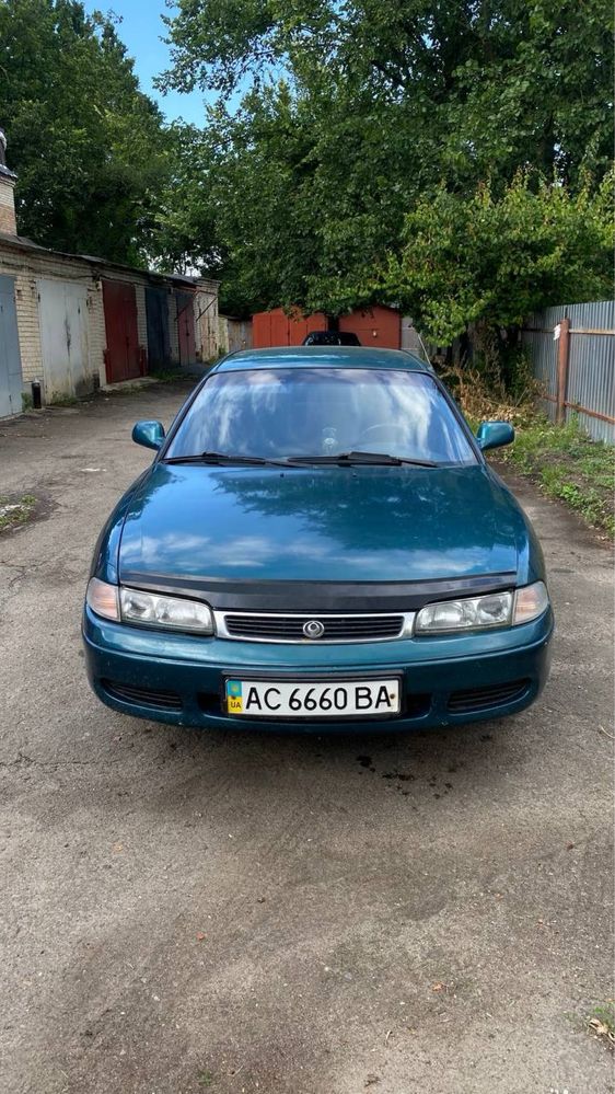 Mazda 626 Мазда 1.8 бензин