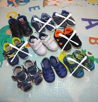 Взуття для хлопчика, босоніжки, кросівки, черевички, чоботи