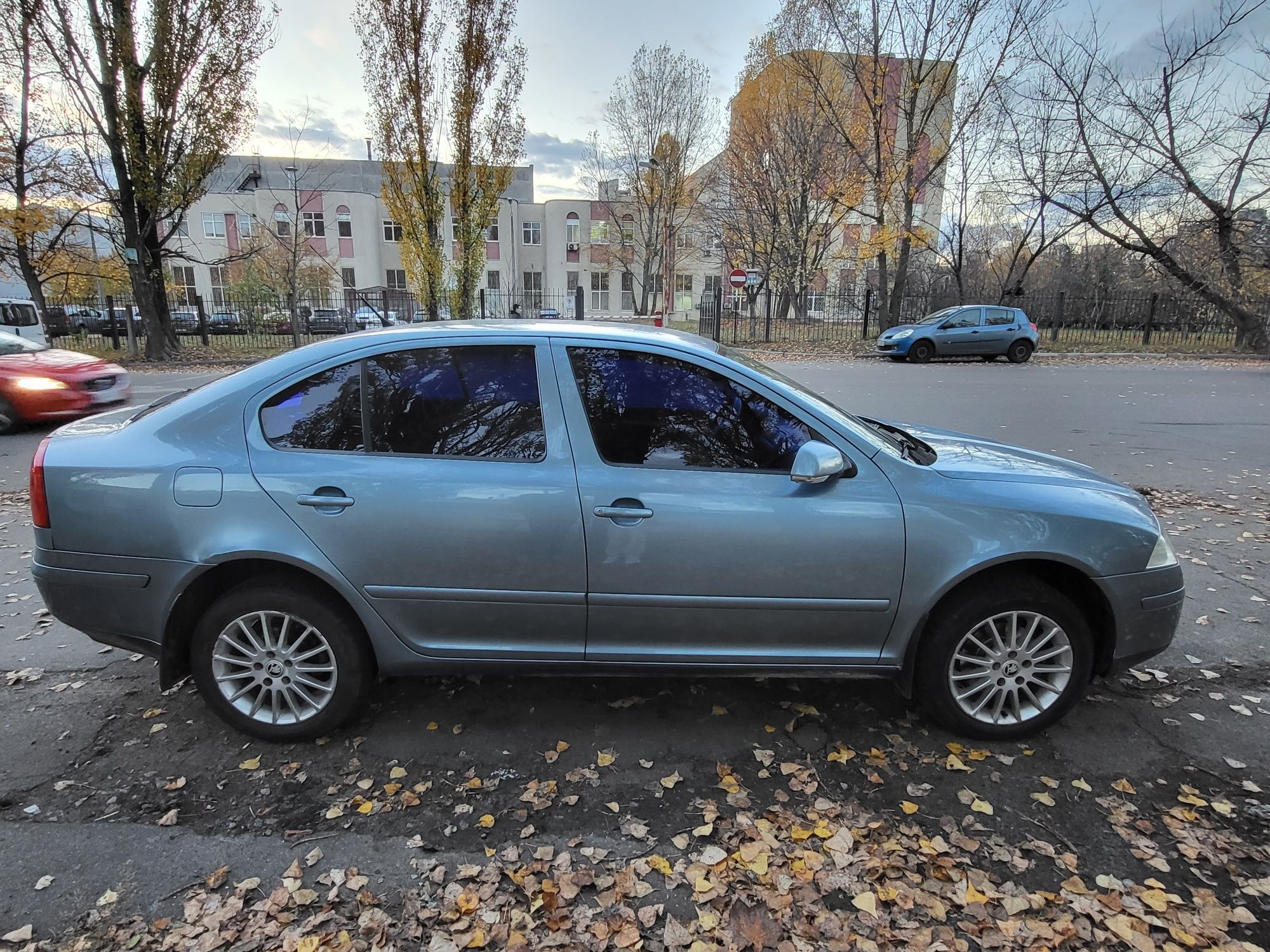 Продам своє авто Skoda octavia a5