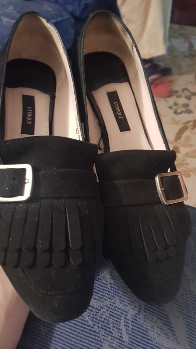 Sapatos UTERQÜE em Pele