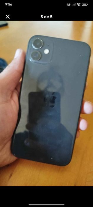 iPhone 11 em bom estado