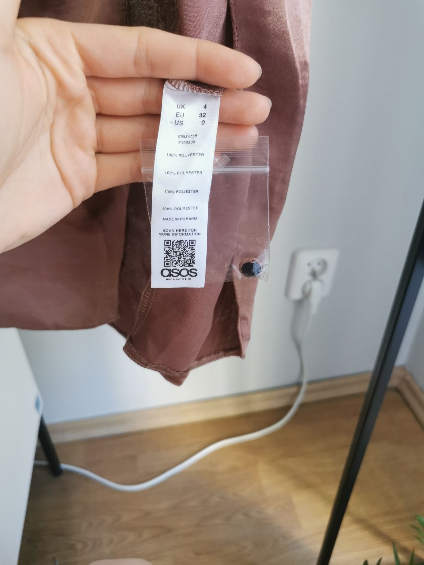 Asos sukienka midi
