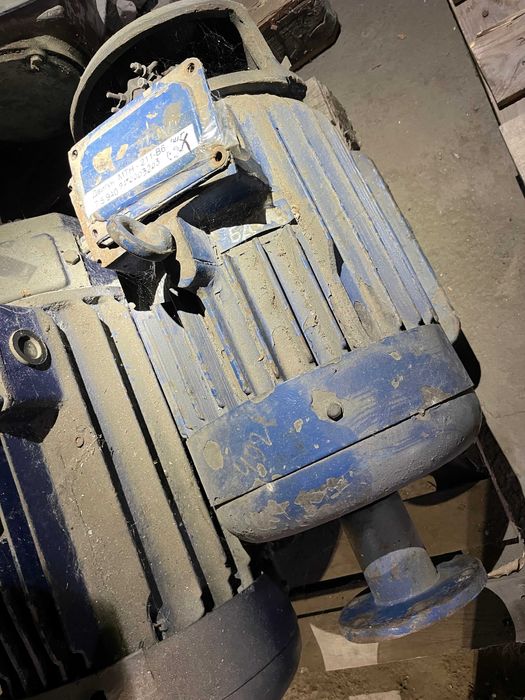 Електродвигуни всіх типів  1,1,1,5,2,2,4,5,5,57,5,11,15,22,30кВТ