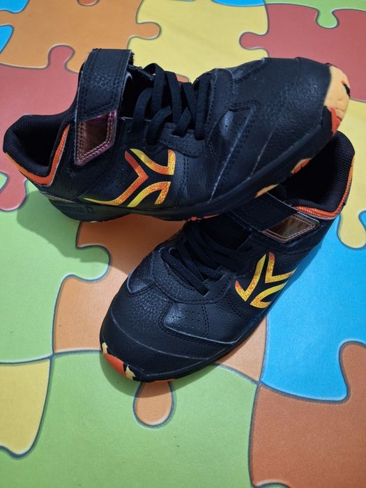 Chuteira/ sapatilha de futsal ou futebol número 38 Artenco/ Decatlon