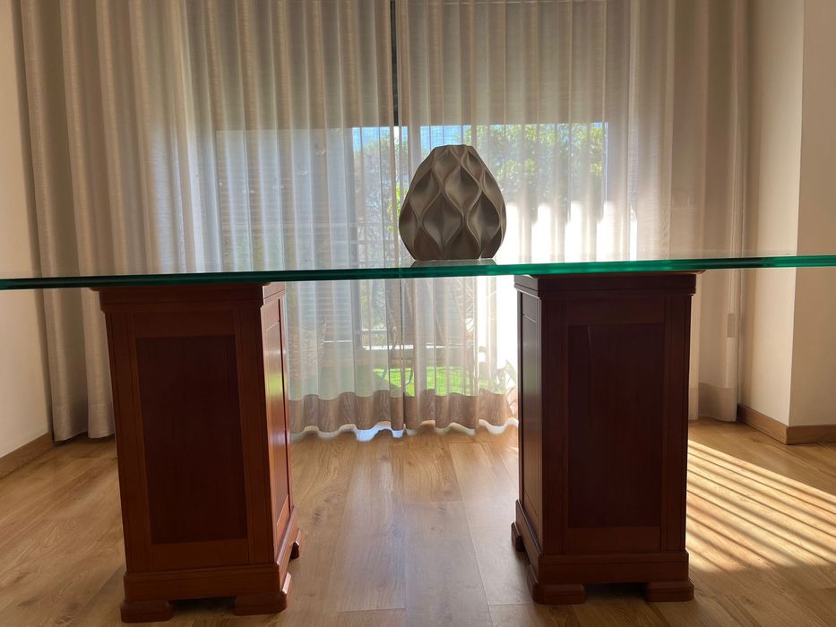 Mesa de jantar como nova 180cm