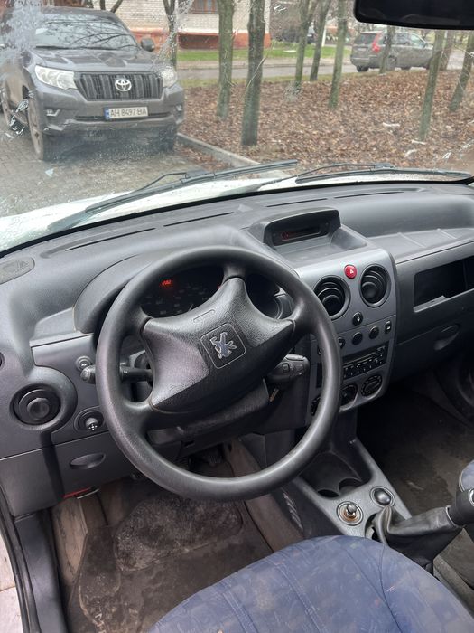 Продам Peugeot Partner пассажир