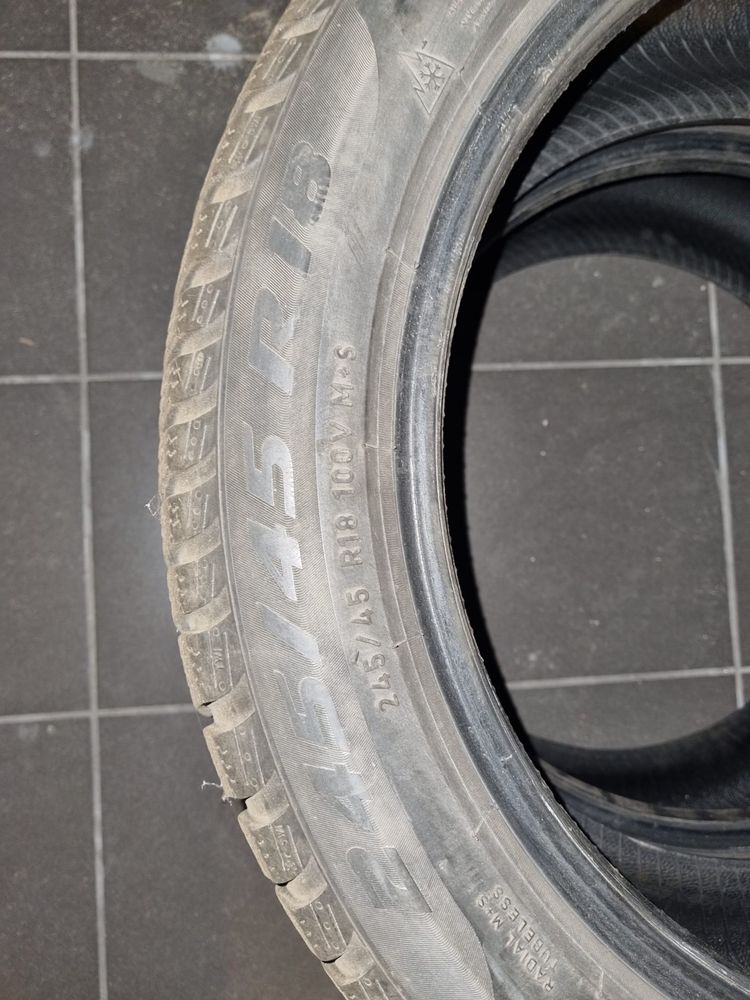 Komplet opon na zime RunFlat 275/40/18 245/45/18 dobmw G30 520d xdrive