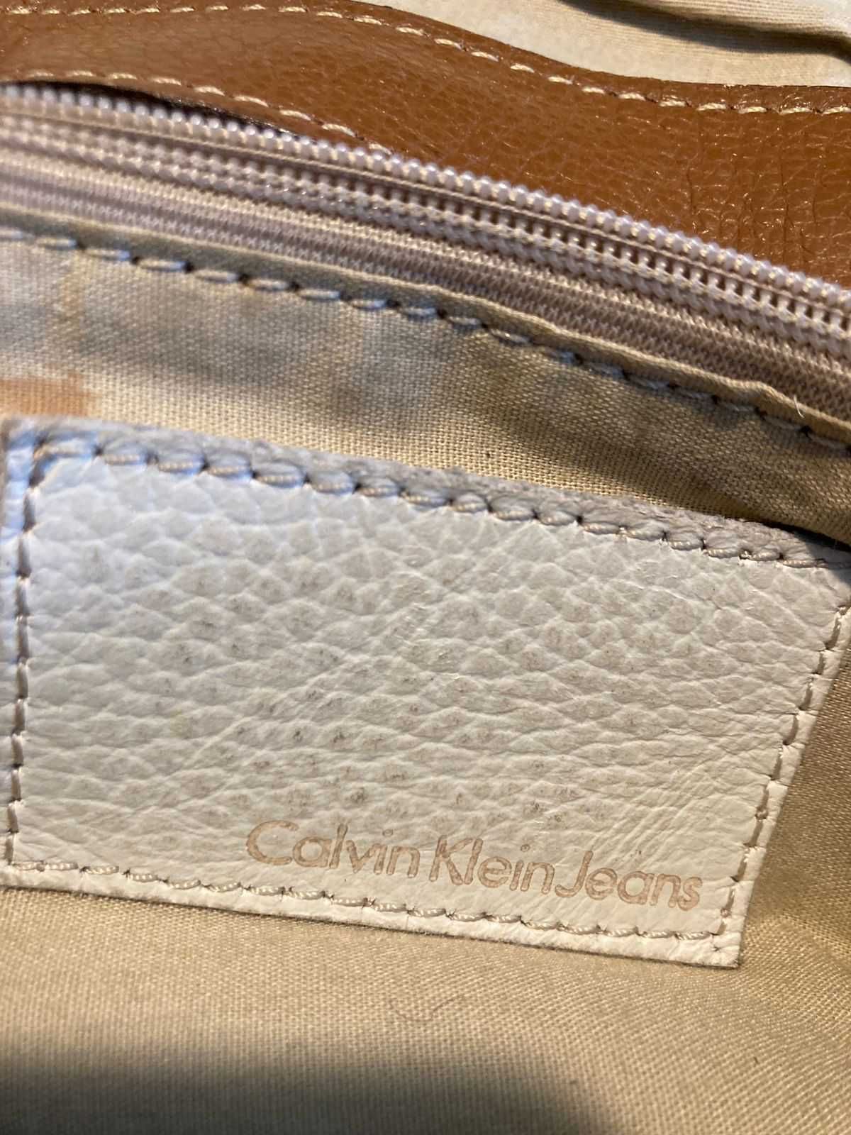 Bolsa Calvin Klein Jeans caramelo - usada