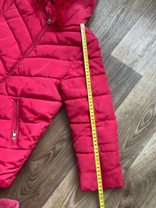 Продам детскую куртку на девочку George