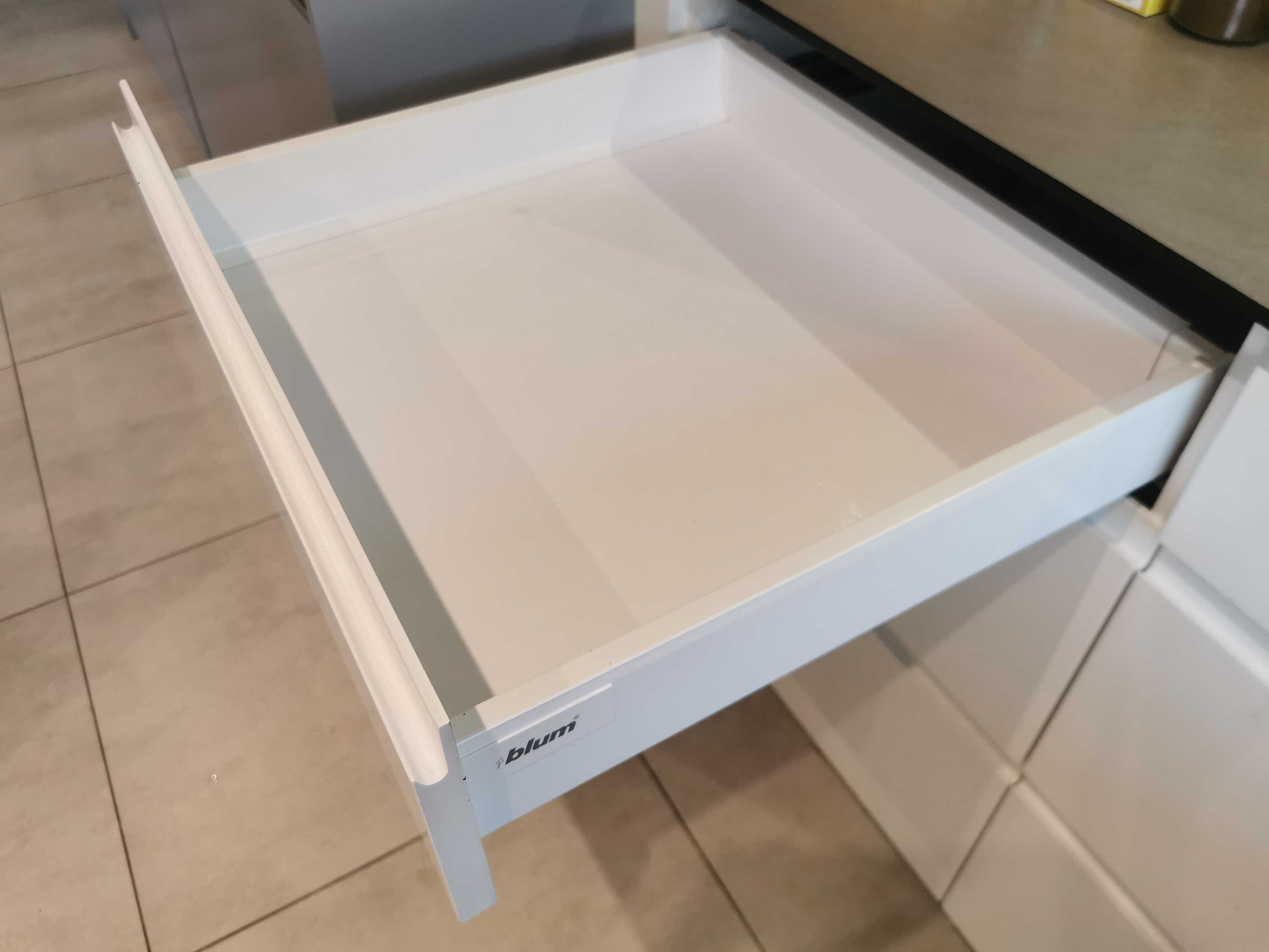 Szuflady Blum białe TANDEMBOX ANTARO