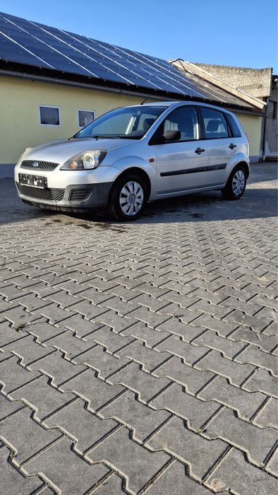 Ford fiesta 2006 benzyna