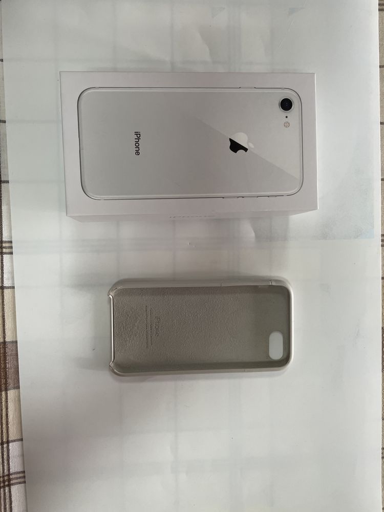 IPhone 8 64Gb Branco como novo