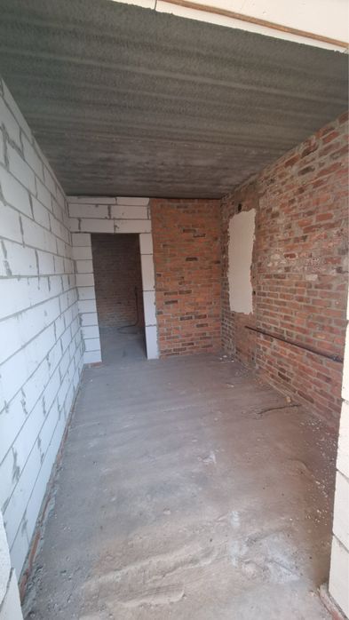 Продам 2-х кімнатну квартиру в ЖК Авіатор 2