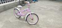 Велосипед для дівчини.