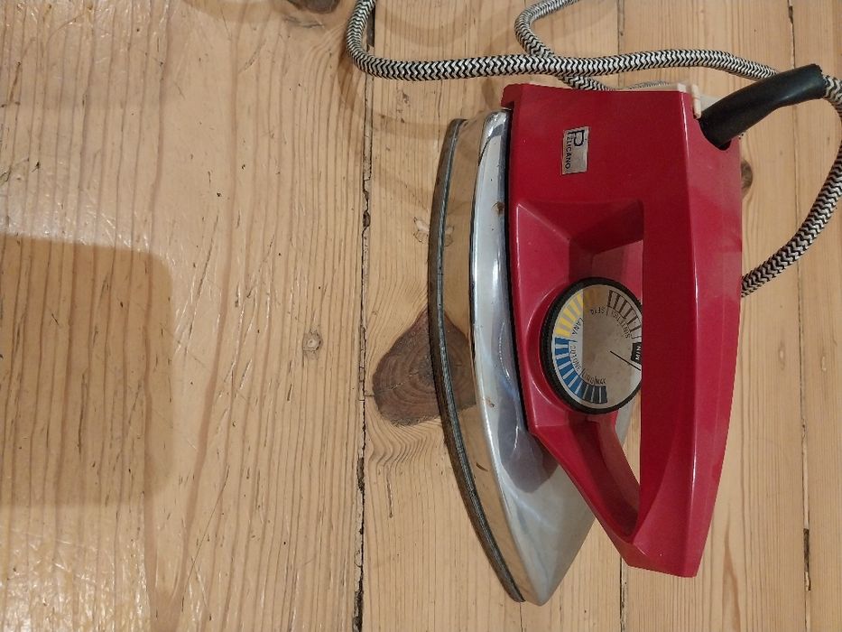 Ferro de engomar Vintage