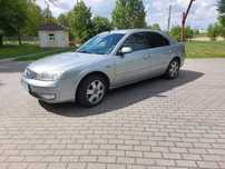 Ford Mondeo 2.0 + LPG 145KM Ghia.
Jestem pierwszym właścicielem w kraj