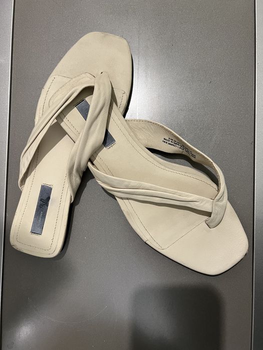 Шльопанці шкіряні H&M 38 розмір