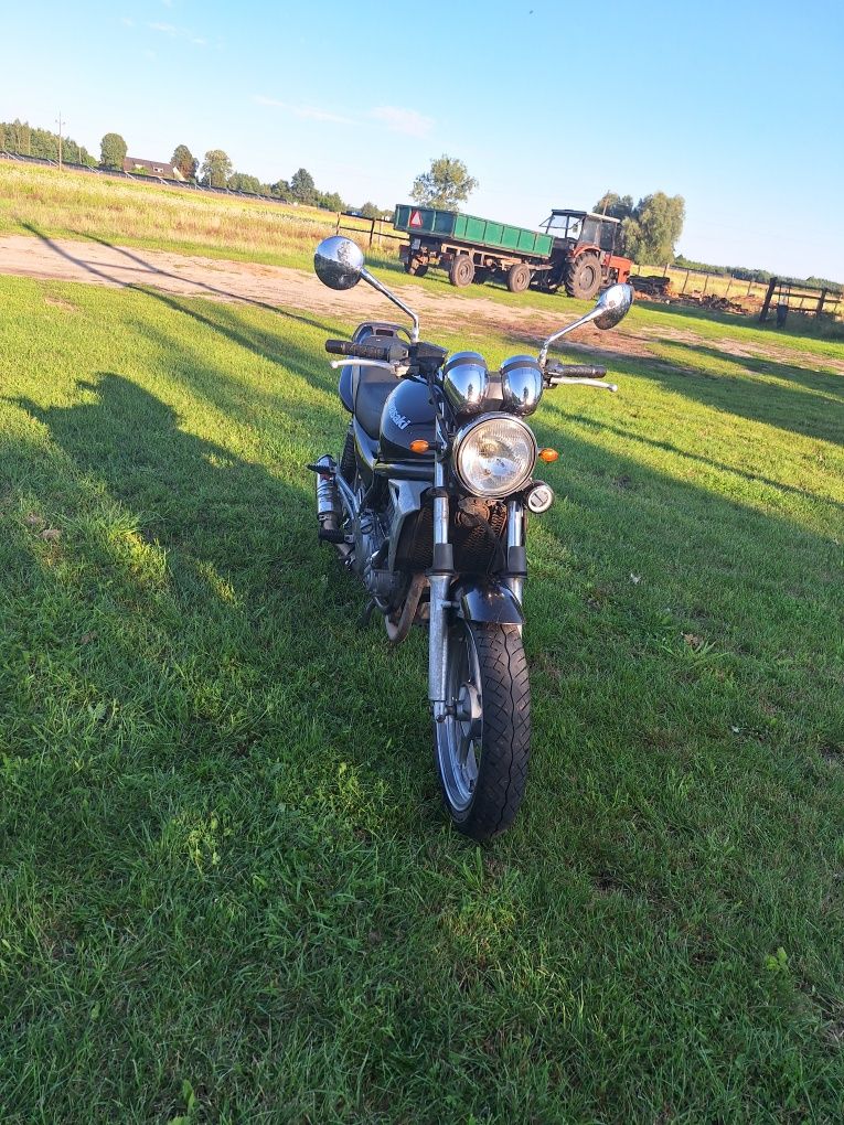 Sprzedam kawasaki er5