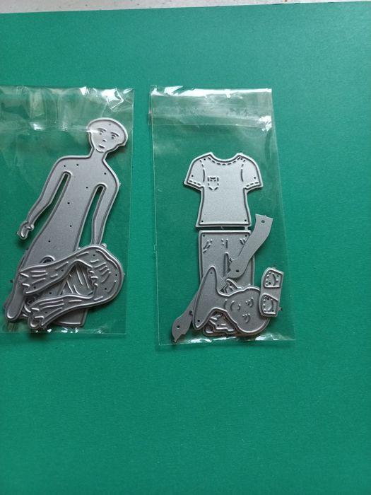 Wykrojniki, chłopak i dziewczyna. Scrapbooking, rękodzieło