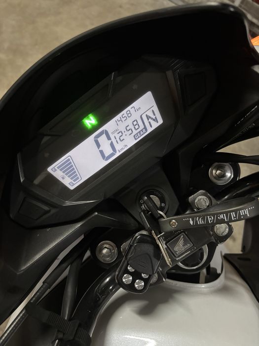 Honda CB125F (2023) + extras