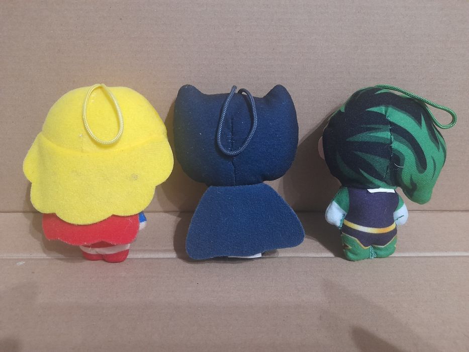Conjunto de bonecos de peluche da McDonald's