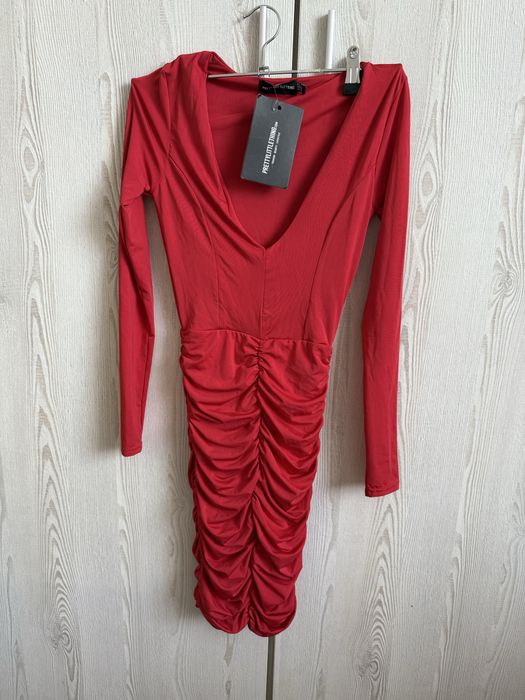 Сукня плаття Pretty little thing