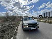 Chevrolet Suburban 5.3 V8 4x4