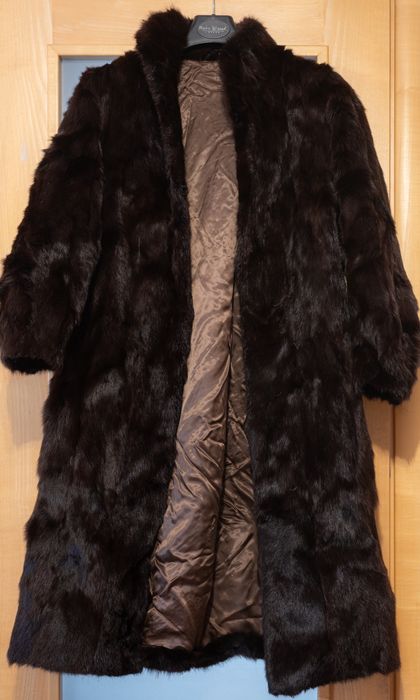 Elegancki płaszcz z naturalnego lisa (Rozmiar M/L)