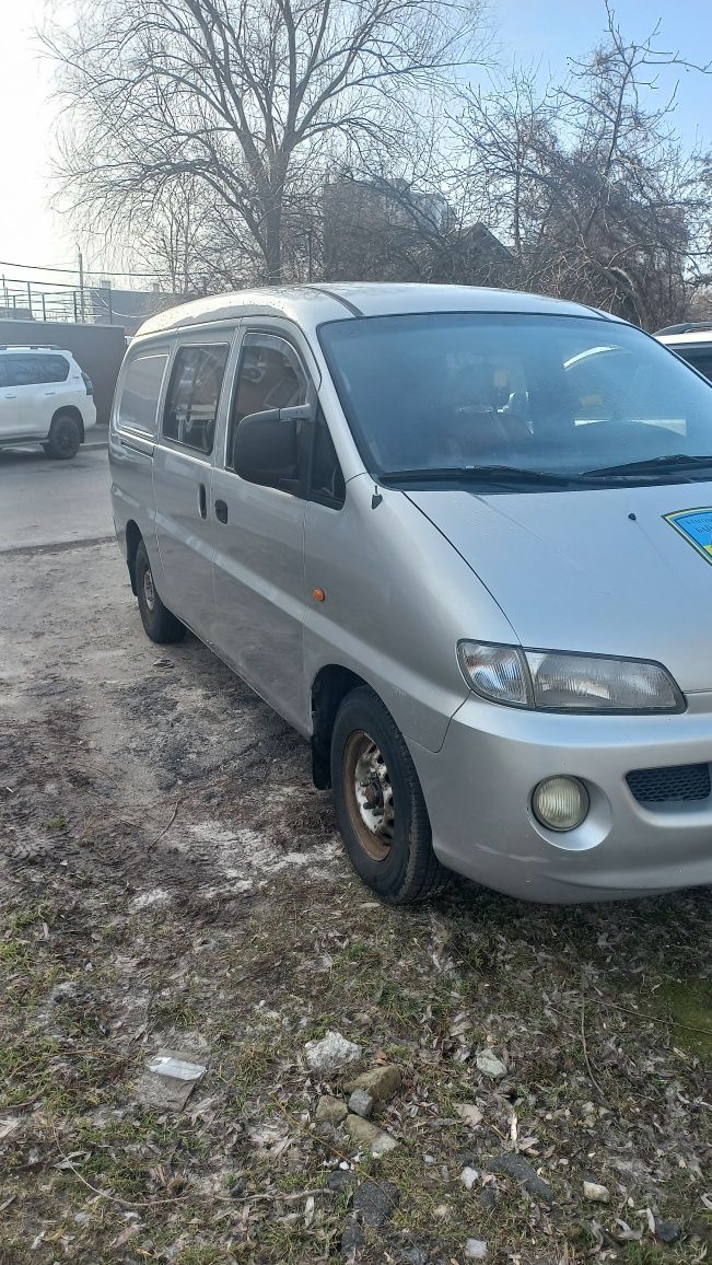 Продам   HYUNDAI H200