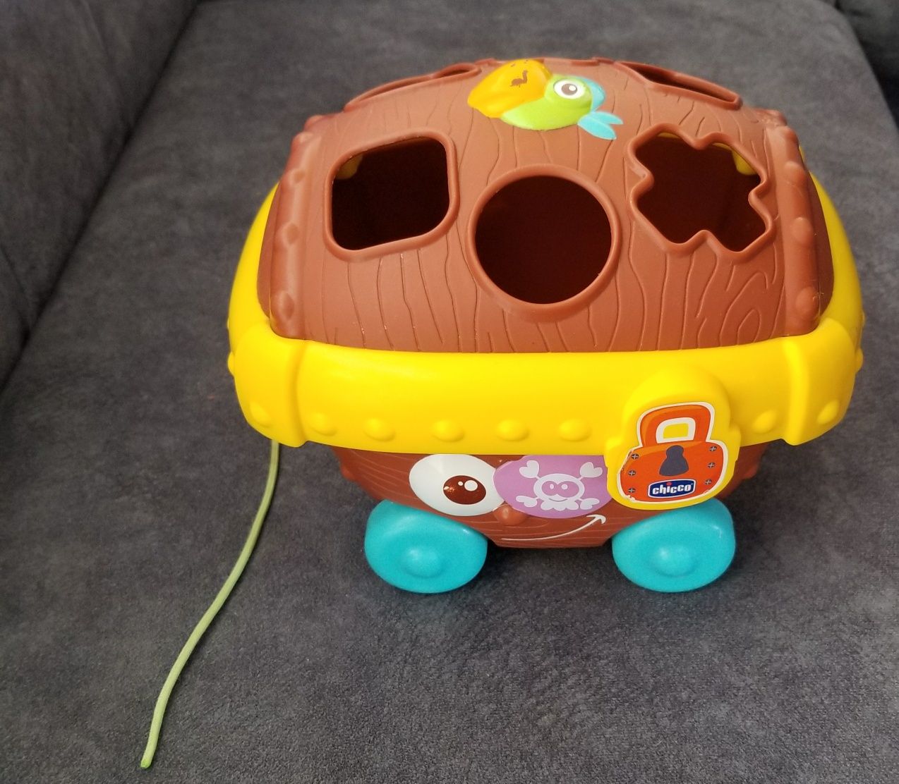Дитячий сортер Chicco