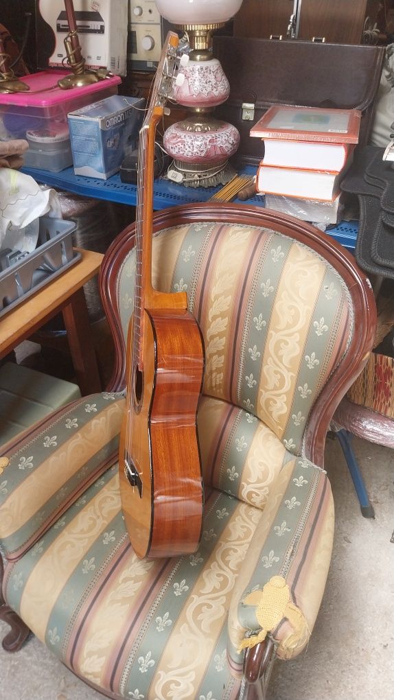 Guitarra tradicional