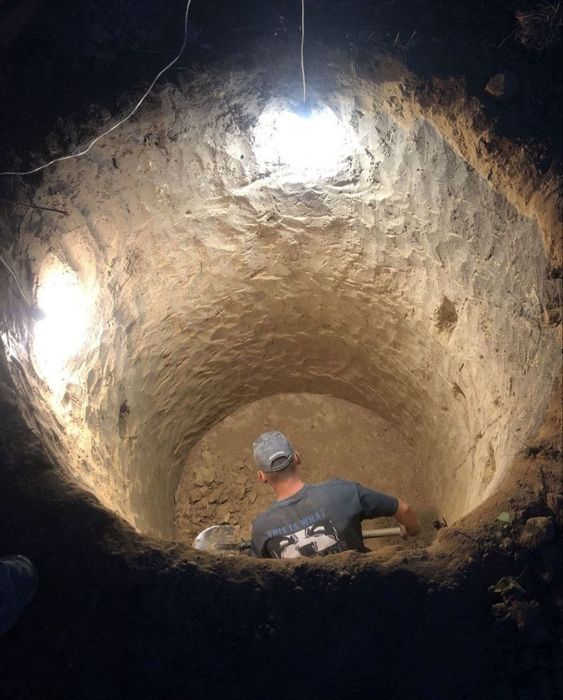 Копаємо септики з бетону вигрібні ями з гарантією, каналізація БМ275