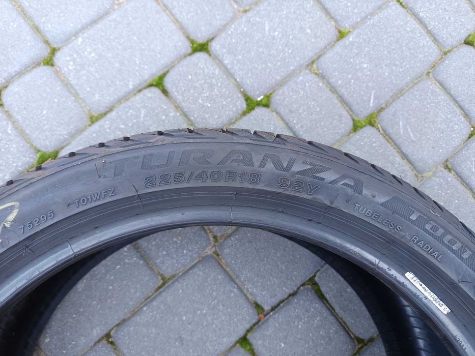 OPONA BRIDGESTONE 225/40/18 6.74 MM LATO 1 Sztuka 2019 Rok