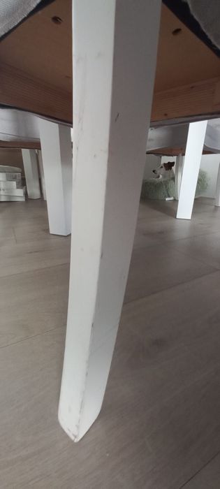 Stół rozkładany biały z krzesłami