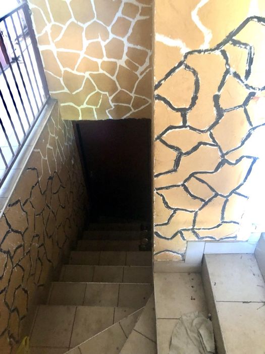 Продаю дом, который строили для себя- капитальный, все коммуникации!